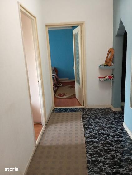 Apartament cu 2 camere în Micro 14