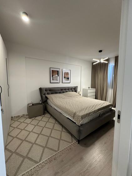 Apartament cu 2 camere semidecomandat în Pipera