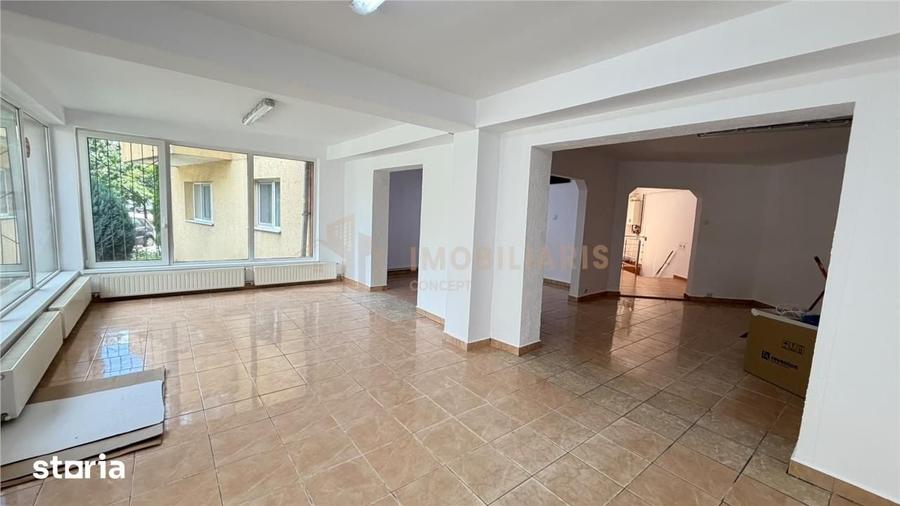 Spațiu comercial, de 102 mp, în Gării