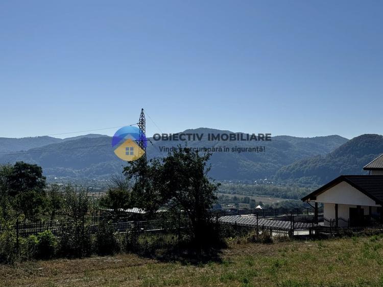 Teren intravilan de 2217 mp, în Viișoara