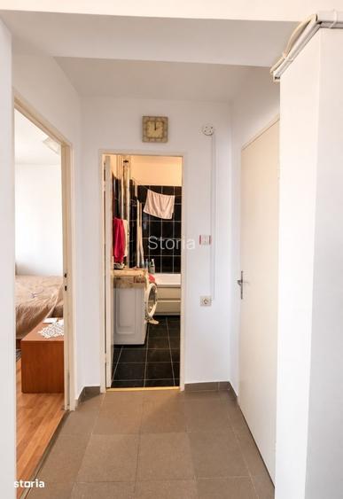 Apartament decomandat,Craiovita-Bigul Vechi,etaj intermediar,Centrala