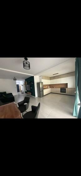 Casă cu 3 camere cu Teren 330 Mp în Moșnița Nouă