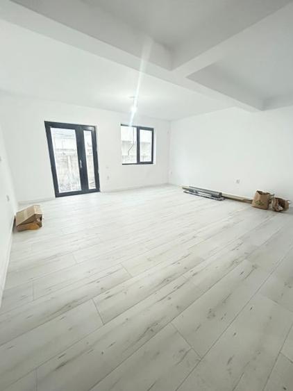 Duplex cu 5 camere cu Canalizare în Bragadiru