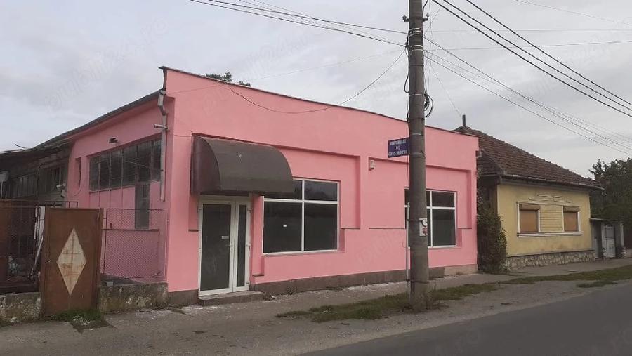 Spațiu comercial, de 100 mp, în Tileagd