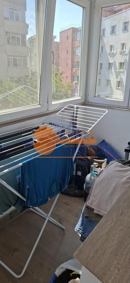 Apartament cu 2 camere decomandat, mobilat în Tei