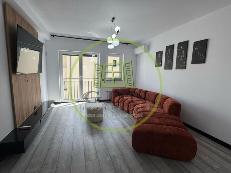 Apartament cu 3 camere decomandat, mobilat în Șelimbăr