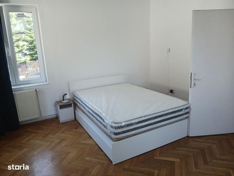 Ap. 2 camere, in casa cu gradina, Grigorescu, str. Sinaia - 3