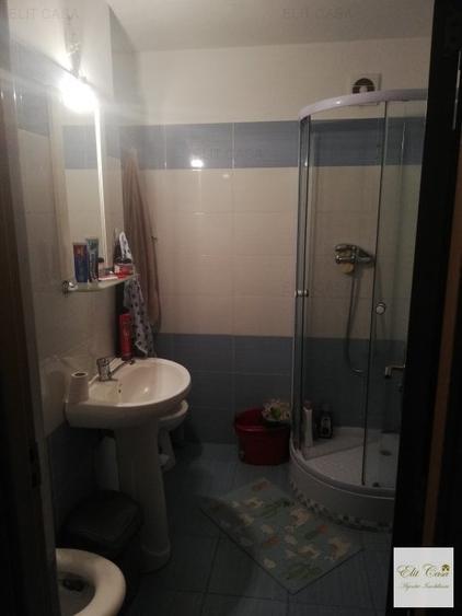 Apartament cu 2 camere decomandat, mobilat în Nicolina