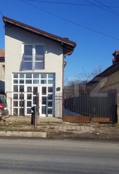 Casă individuală cu 4 camere cu Teren 1000 Mp în Pucioasa