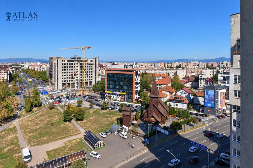Apartament cu 3 camere în 15 Noiembrie