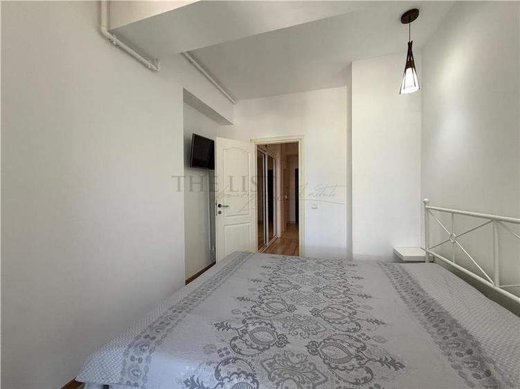 Apartament cu 2 camere decomandat, mobilat în Titan