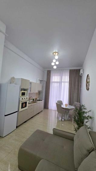 Apartament cu 2 camere semidecomandat în Militari