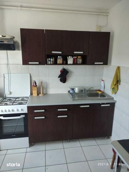 Inchiriez apartament cu o camera in cartierul Manastur ,str.Balea nr.3 - 4