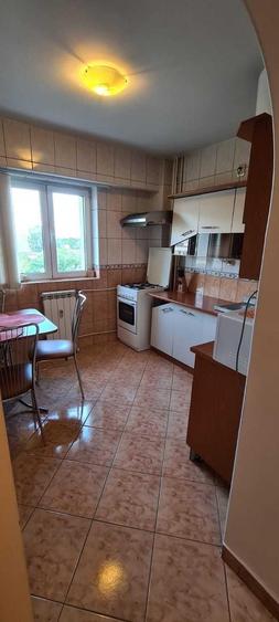Garsonieră decomandată în Muncii