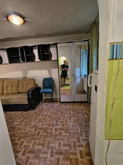 Garsonieră decomandată în Drumul Taberei
