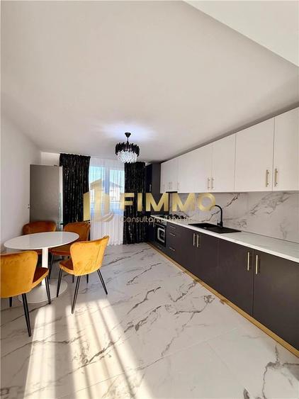 Casă cu 4 camere cu Teren 350 Mp în Poieni-Suceava
