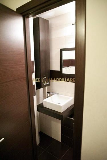Apartament cu 3 camere semidecomandat, mobilat în Dristor