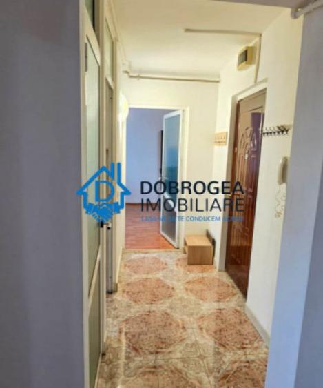 Apartament cu 2 camere decomandat în Păcii