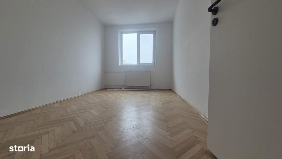 Apartament cu 3 camere decomandat în Camil Ressu