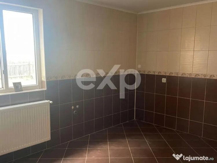 Casa / Vila cu 6 camere de vanzare Leontinesti - Bacau - 10