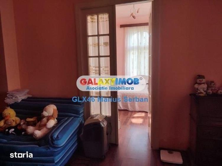 Casă cu 3 camere cu Teren 2354 Mp în Răzvad