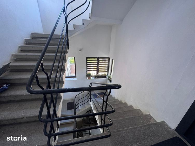 Apartament cu 2 camere în Sub Arini