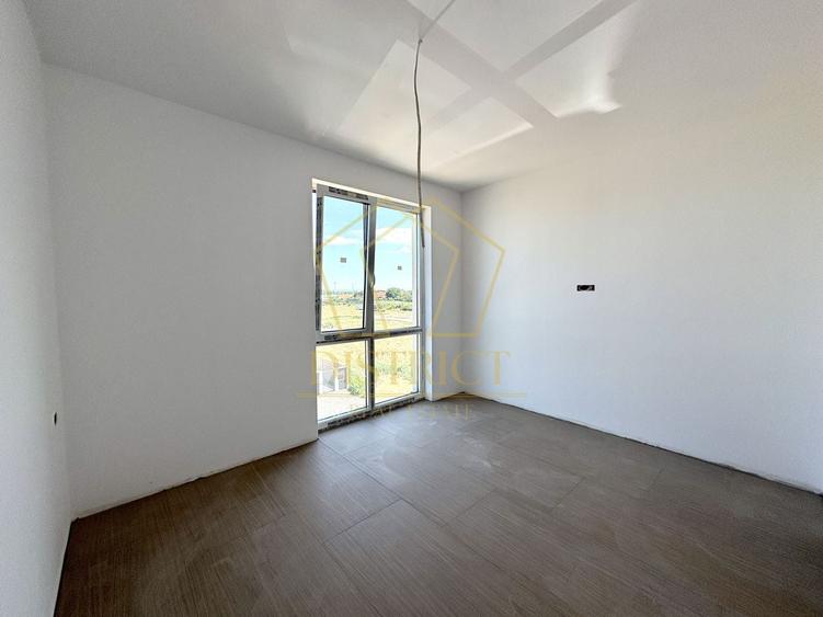 Apartament cu 2 camere semidecomandat în Moșnița Nouă