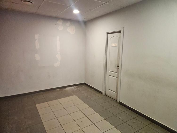Spațiu comercial, de 73 mp, în Vest