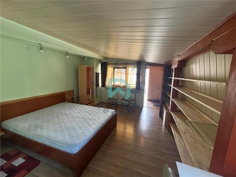 Garsonieră decomandată în Brașovul Vechi