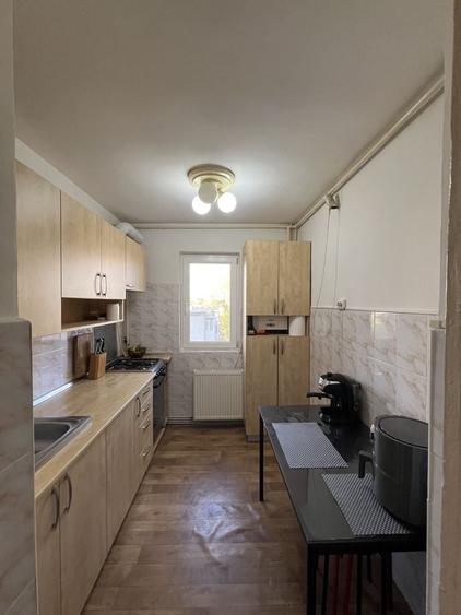 Apartament cu 2 camere decomandat în Vest
