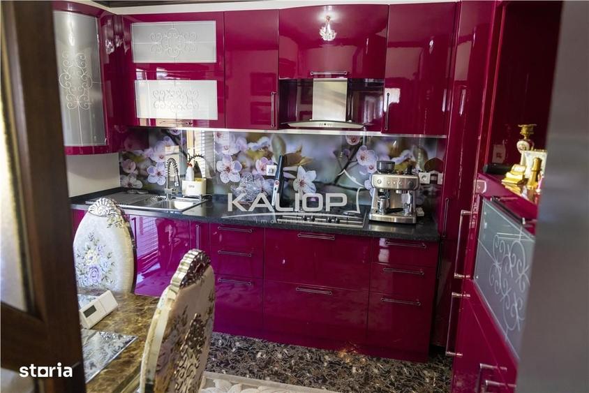 Casă cu 4 camere cu Teren 700 Mp în Câțcău