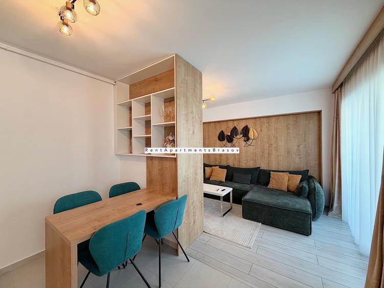 Apartament cu 3 camere decomandat în Tractorul