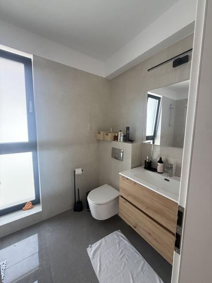 Casă cu 4 camere cu Teren 150 Mp în Bună Ziua