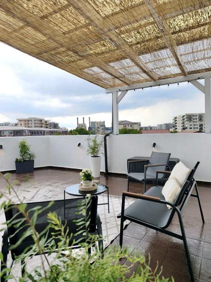 Apartament cu 2 camere decomandat în Metalurgiei