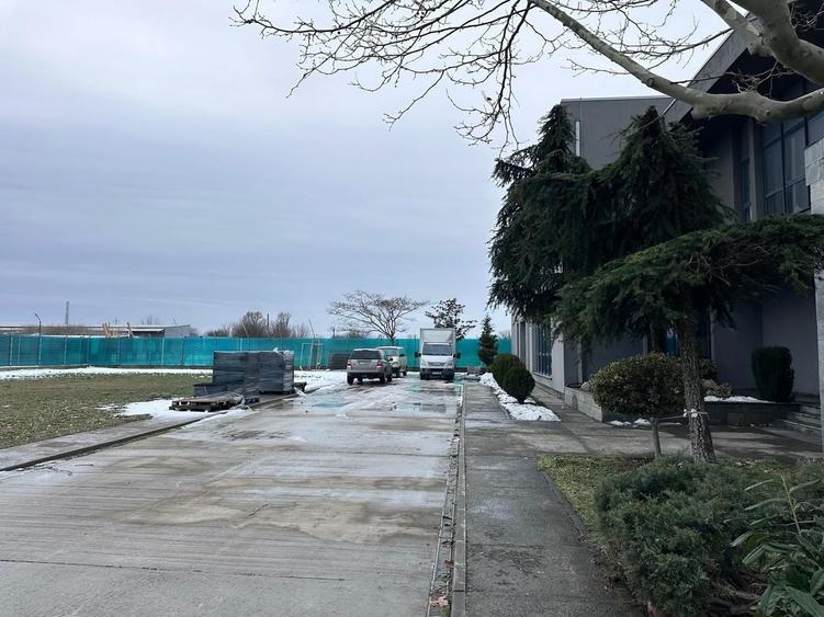 Spațiu comercial, de 3,166 mp, în Anadolchioi
