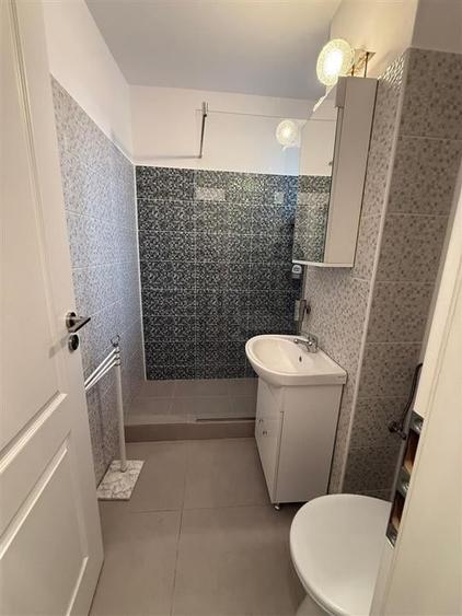 Apartament cu 3 camere circular în Astra