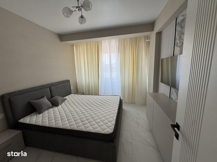 Apartament cu 2 camere decomandat în Palazu Mare