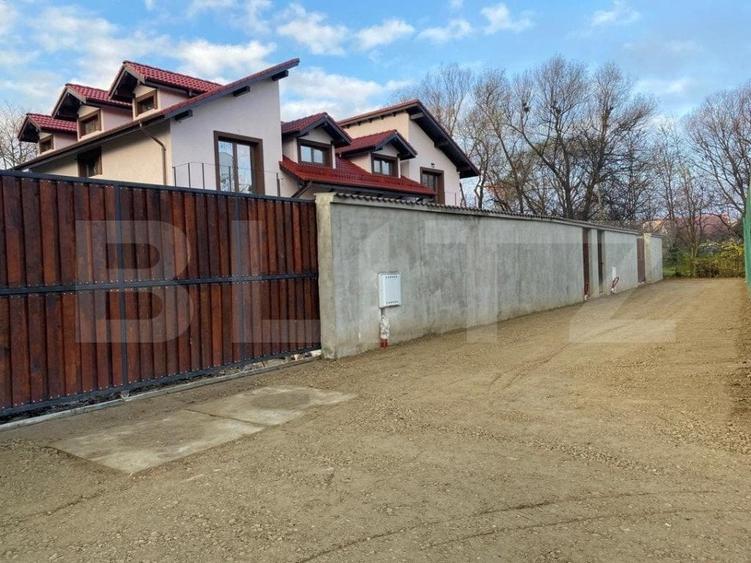 Casă individuală cu 5 camere cu Garaj în Ghimbav