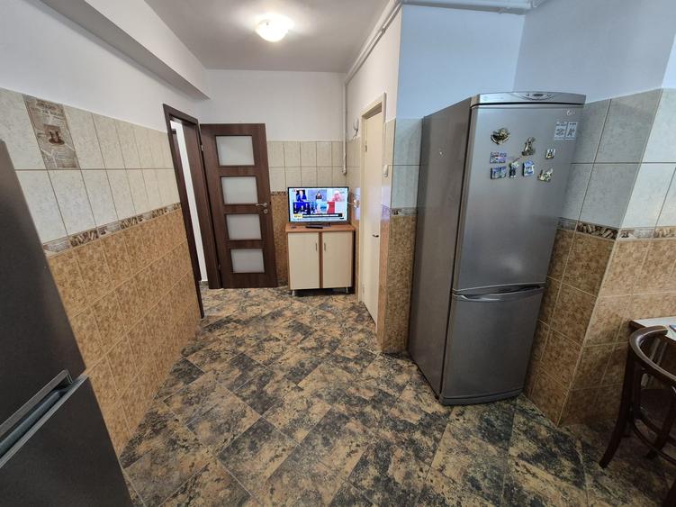 Birou, de 90 mp, în Calea Victoriei