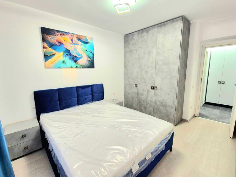 Apartament cu 2 camere decomandat în Runcu