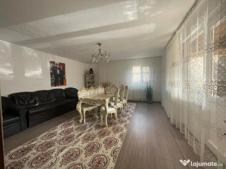 Casă cu 3 camere cu Teren 350 Mp în Ferneziu