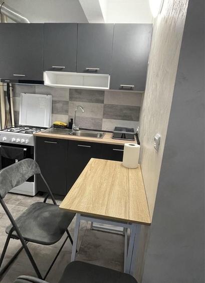 Garsonieră decomandată în Exterior Vest