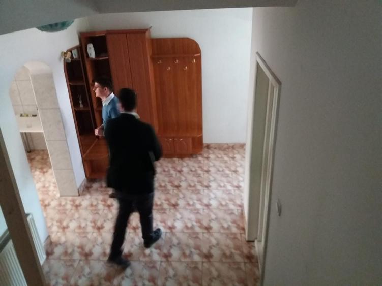 Casă cu 4 camere în Dosu Bricii