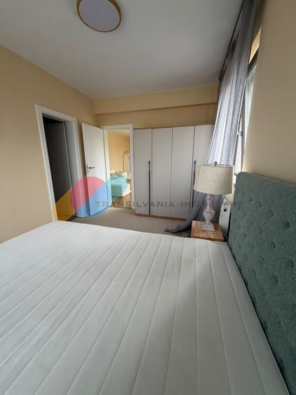 Apartament cu 2 camere semidecomandat în Borhanci