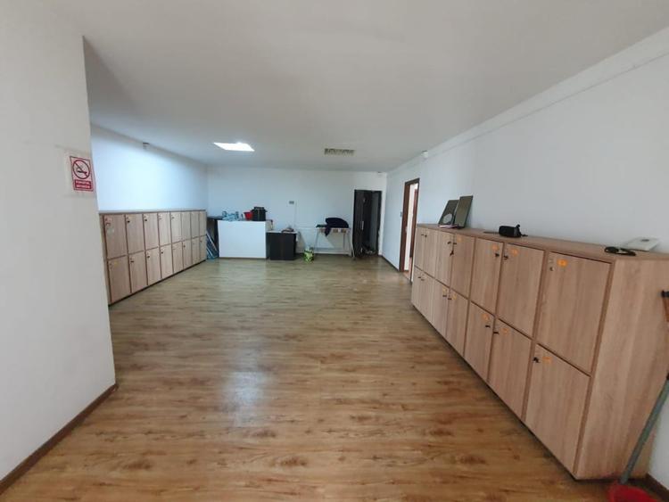 Spațiu industrial, de 2,200 mp, în Bariera Vâlcii