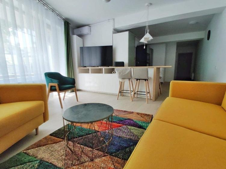 Apartament cu 2 camere semidecomandat în Unirii