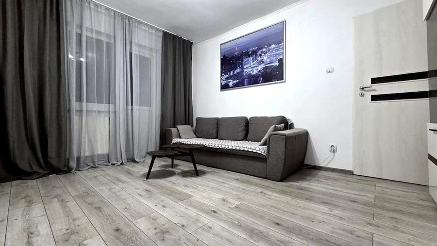 Apartament de vanzare cu 2 camere si balcon in zona Rahovei - 1