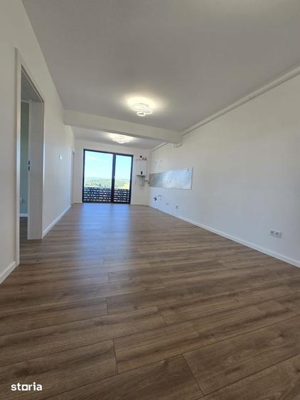Apartament cu 3 camere decomandat în Baciu