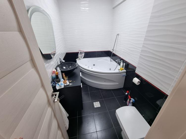 Apartament cu 2 camere decomandat, mobilat în Primo