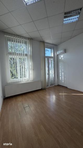 Spațiu comercial, de 48 mp, în Ultracentral
